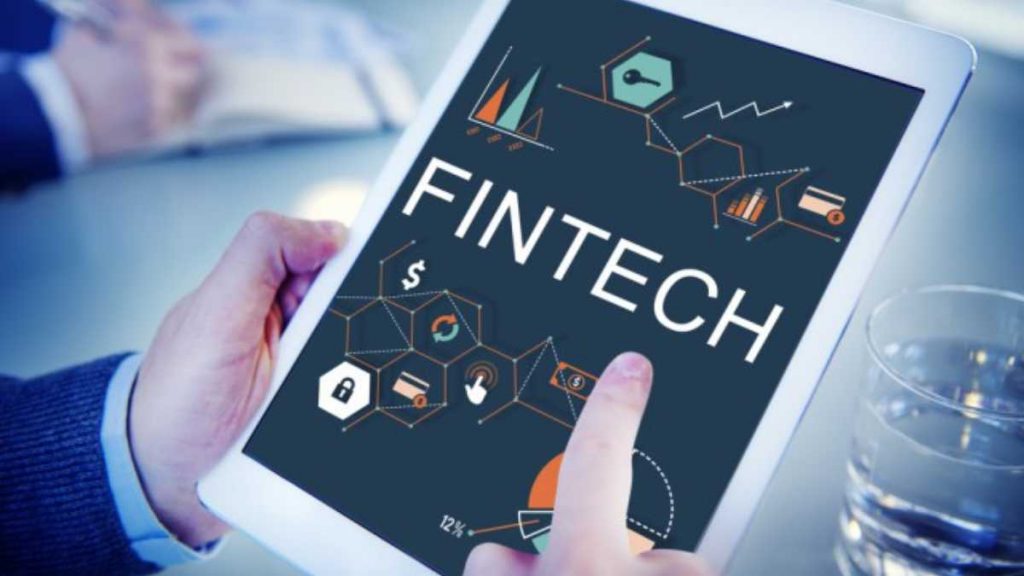 perkembangan fintech dapat membantu penguatan UMKM