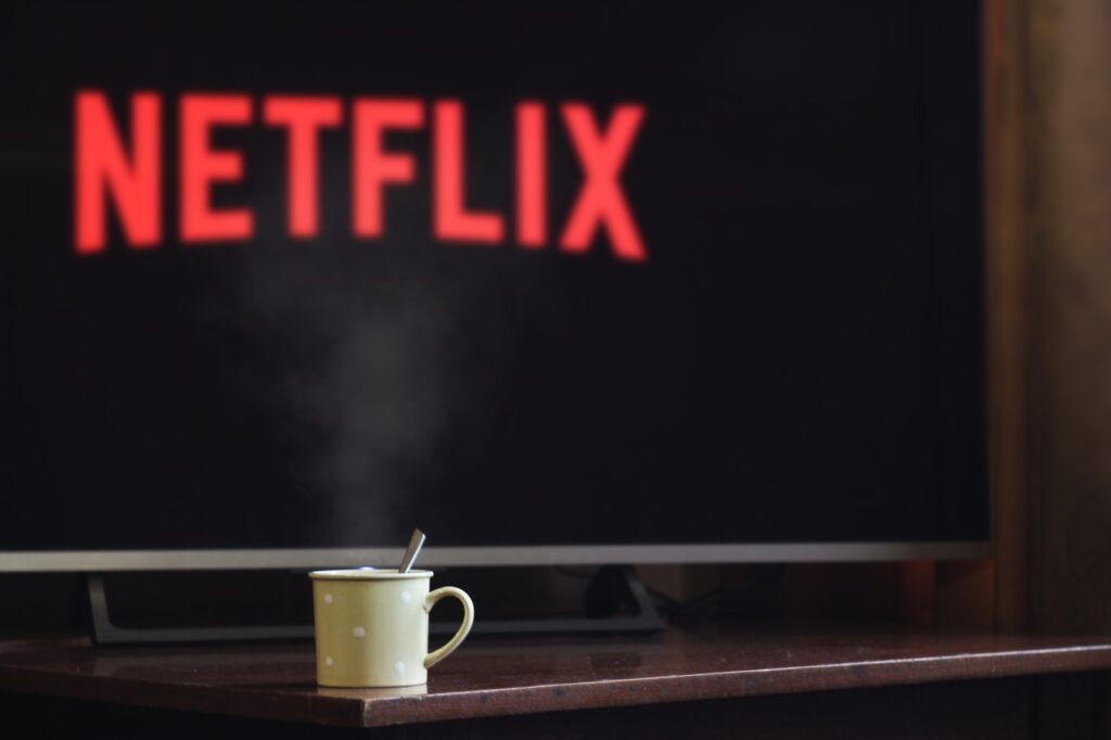 netflix yang melakukan pivot dalam bisnis